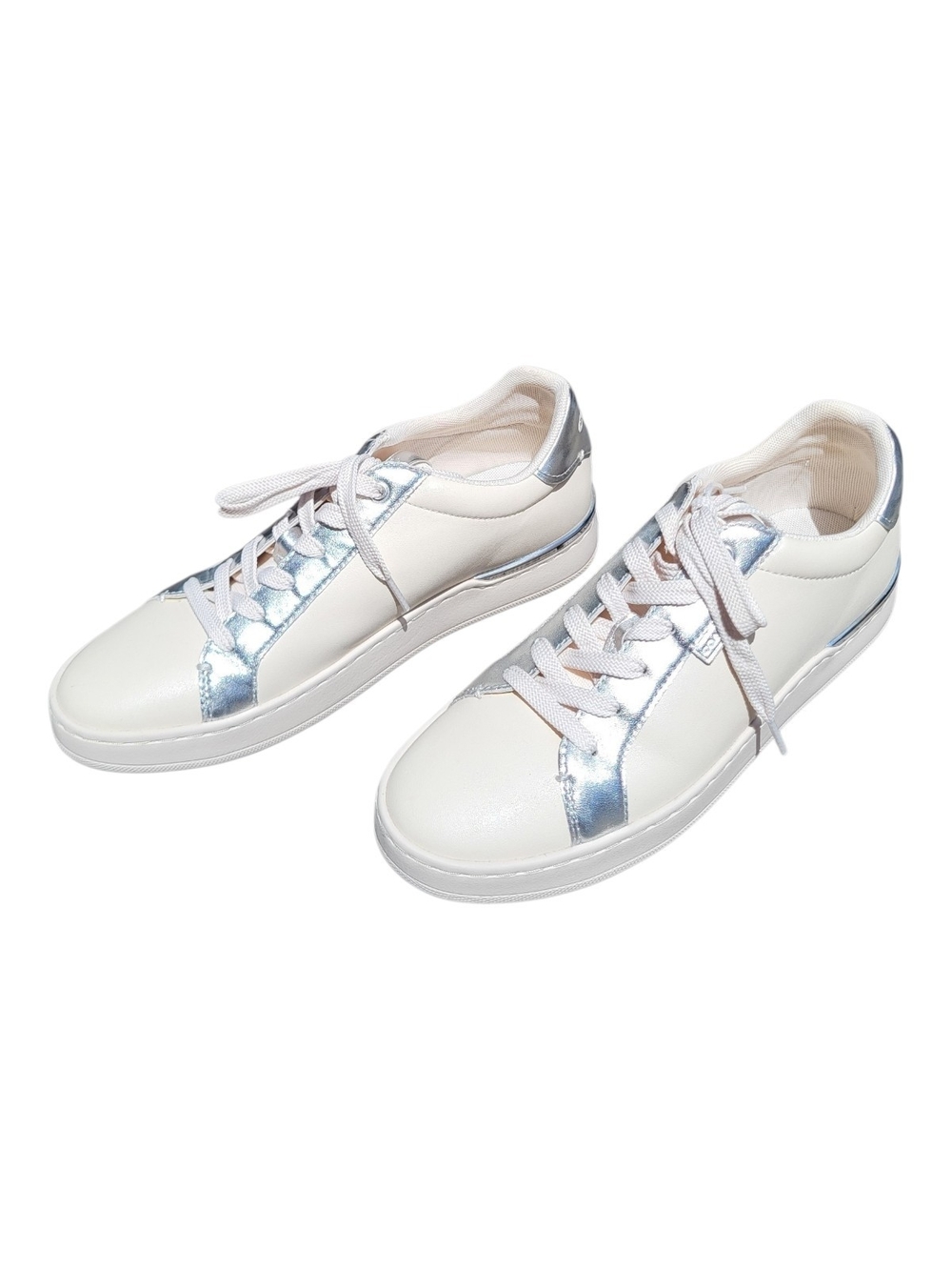 NWOT Coach Women's Lowline Lace-Up Low Top Sneakers in Chalk / Silver- Size 9B